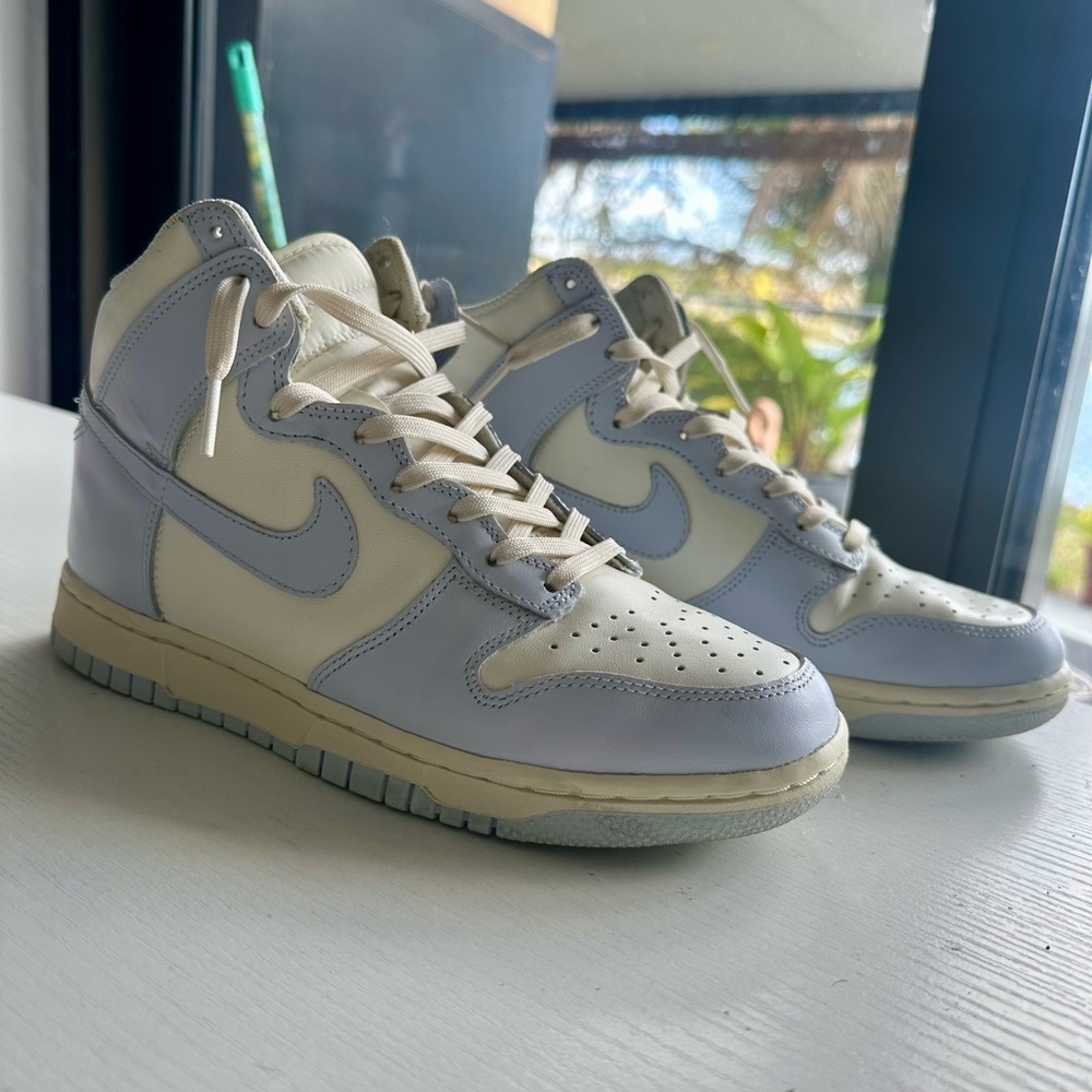 Nike Women’s Dunk High Top “Football Grey”